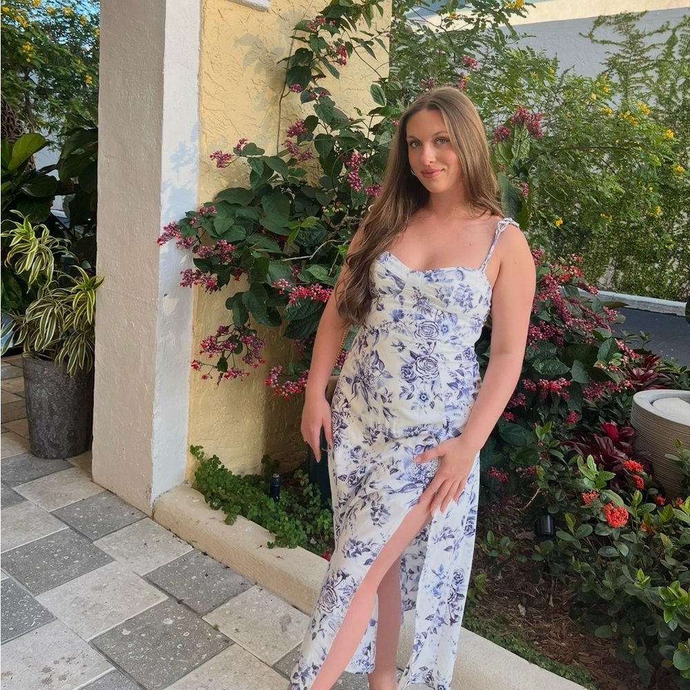 WORN ONCE Petal & Pup Blue Floral Midi Dress Size 6